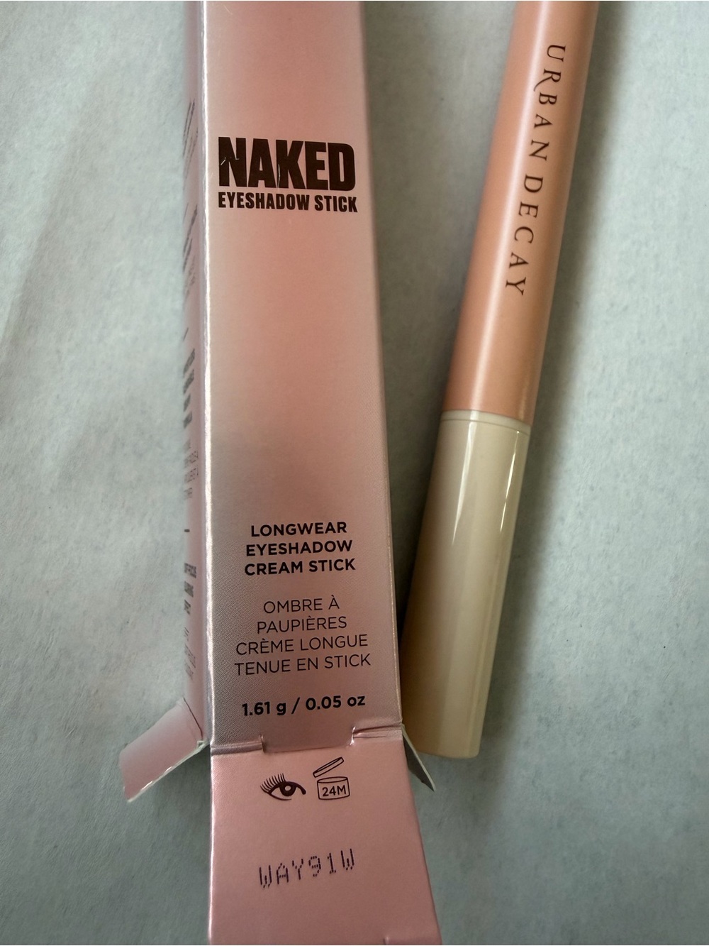 Urban Decay Naked Cream Eyeshadow Stick - Nude Beige